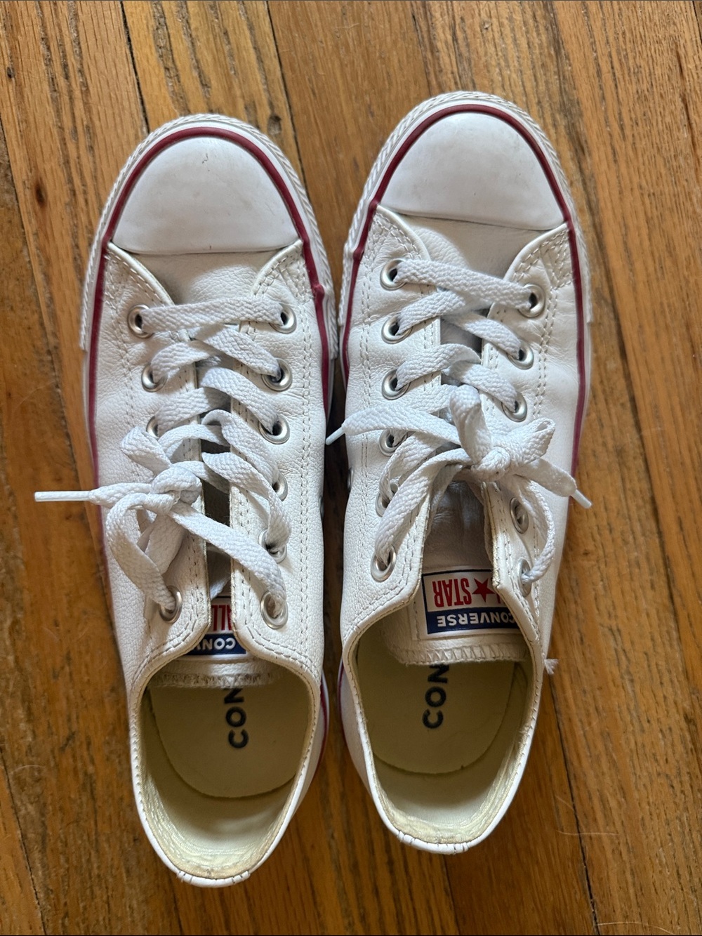 White Leather Converse Chuck Taylor All Stars